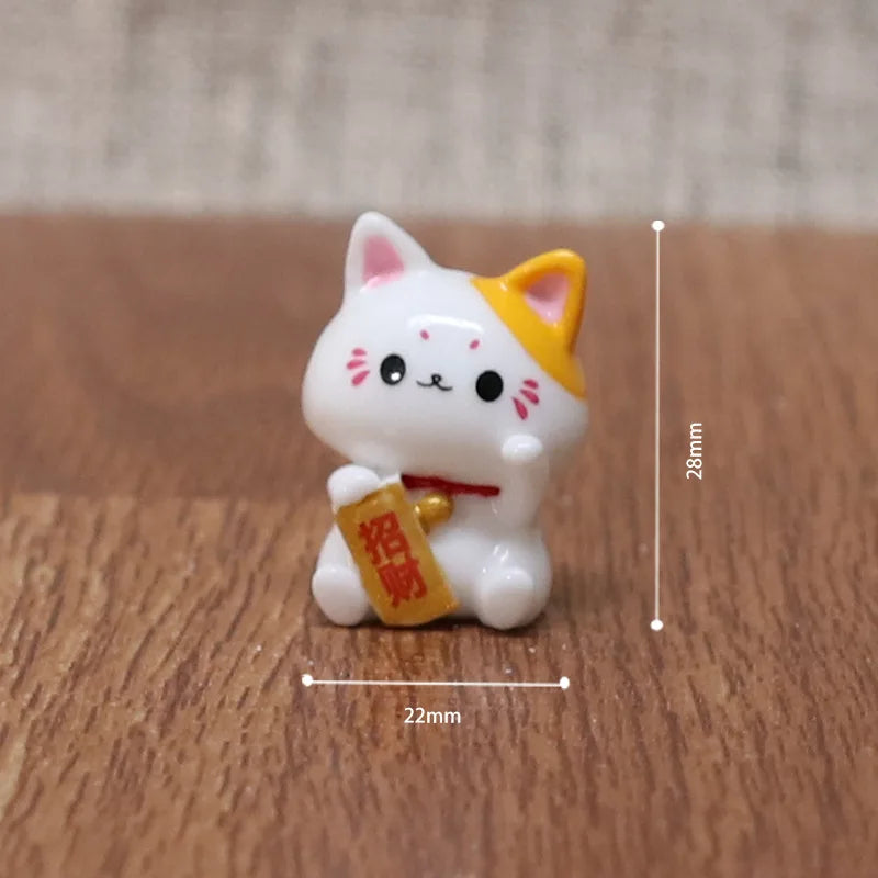 Micro Landscape Ornaments, Cute Lucky Cat Resin Crafts, Car Center Console Ornaments, Home Decoration Gifts
