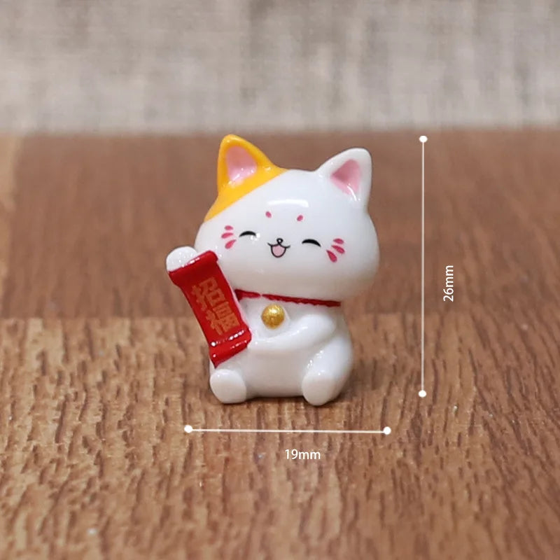 Micro Landscape Ornaments, Cute Lucky Cat Resin Crafts, Car Center Console Ornaments, Home Decoration Gifts