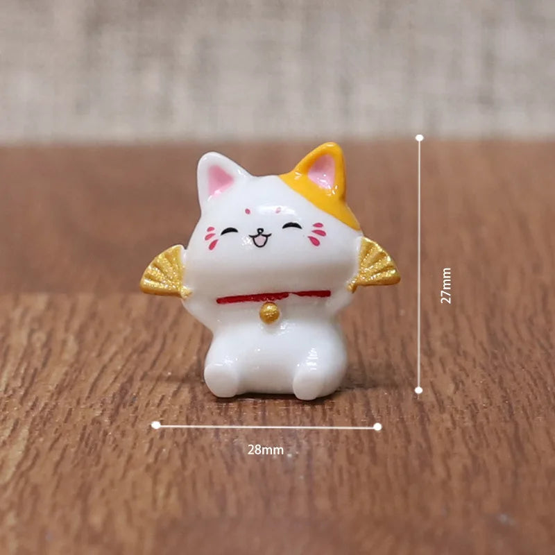 Micro Landscape Ornaments, Cute Lucky Cat Resin Crafts, Car Center Console Ornaments, Home Decoration Gifts