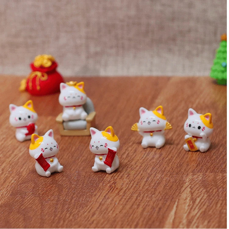 Micro Landscape Ornaments, Cute Lucky Cat Resin Crafts, Car Center Console Ornaments, Home Decoration Gifts
